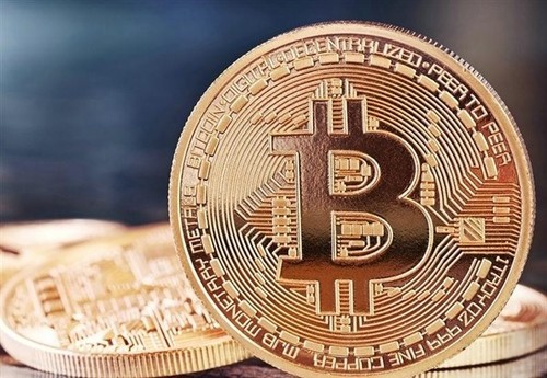 比特币上涨突破120000美元枚