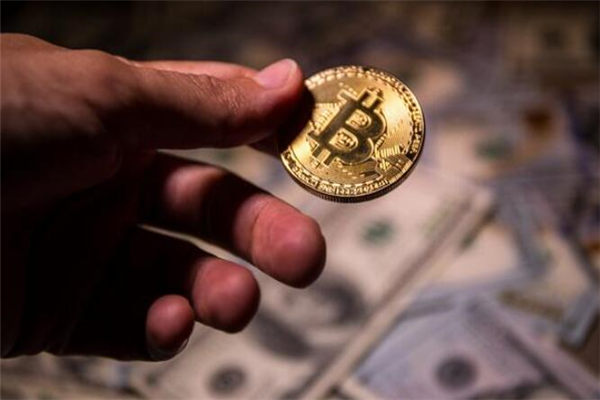 比特币:岌岌可危还是蓄力深蹲?